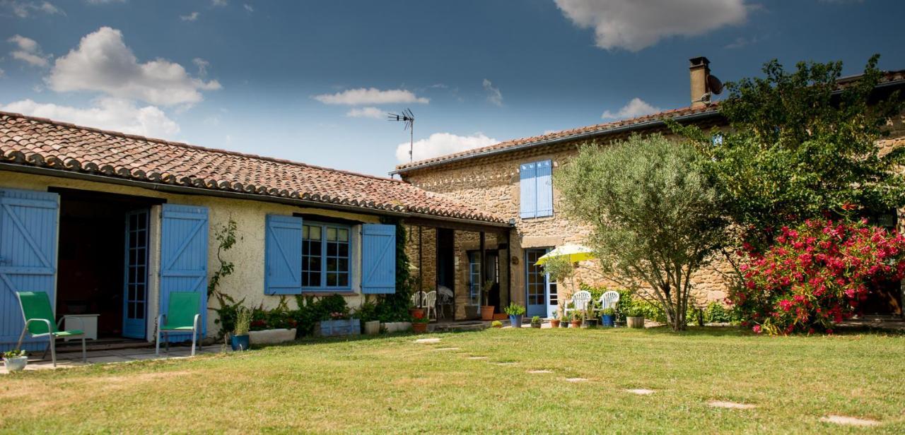 Nature'S Pace Holidays Montmaur  Exterior photo